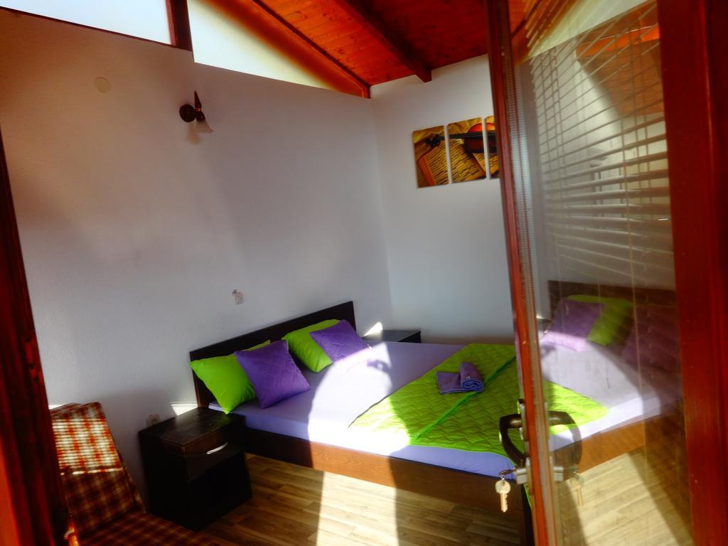 Karali Apartments Lagadin Exterior photo