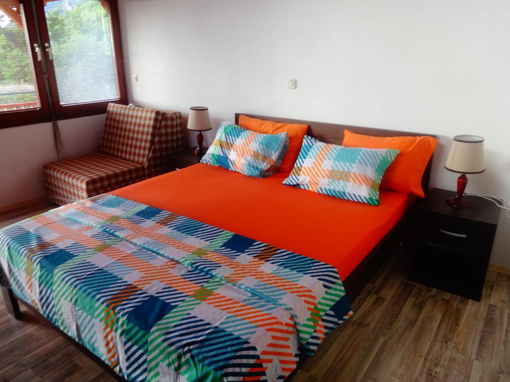 Karali Apartments Lagadin Exterior photo